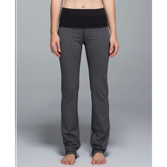 lululemon athletica Pants - Lululemon Straight-Up Pant Tri Geo Print